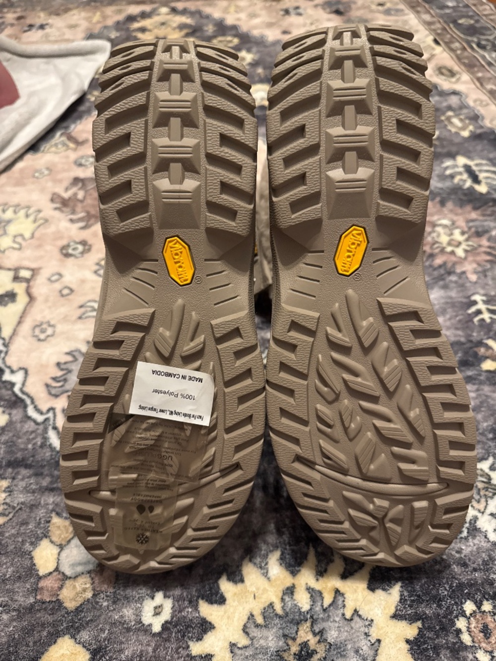 Ugg winter boots - Picture 4 of 7